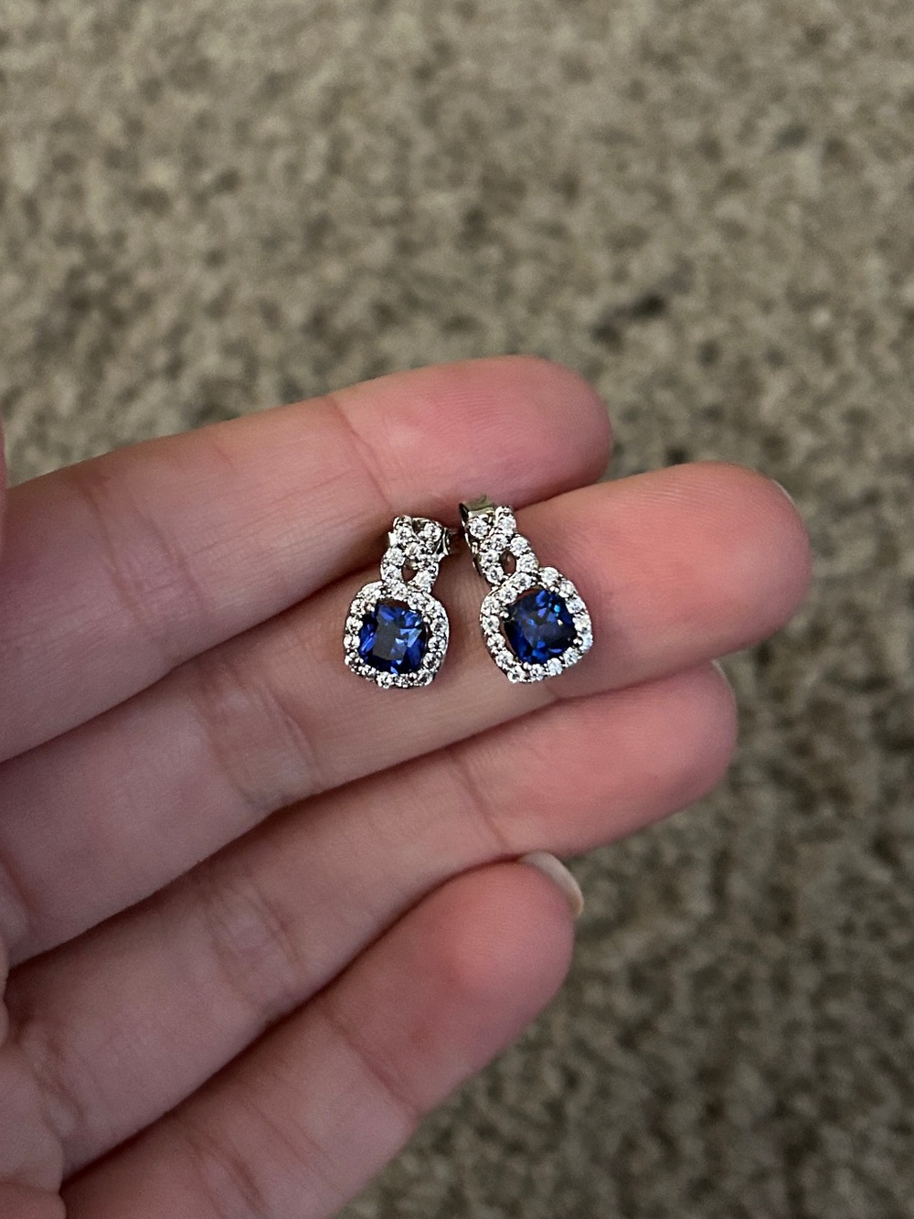NWOT lab created blue sapphire cubic zirconia earrings